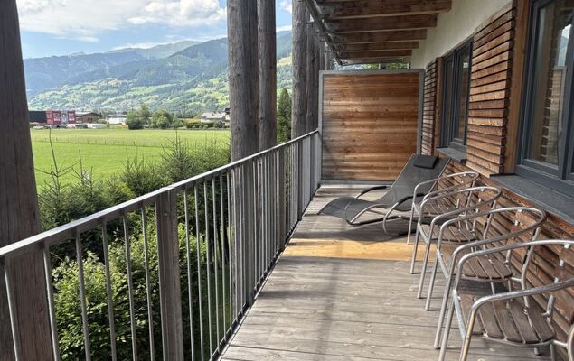 Oskar (Top 4) - Photo 2